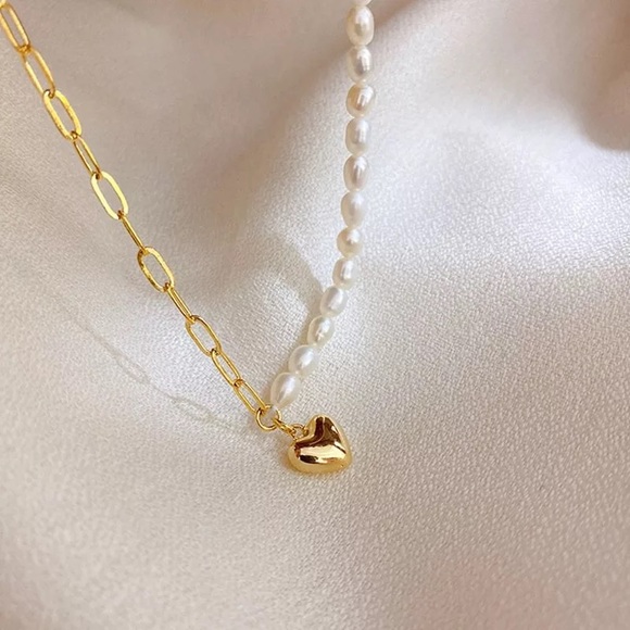 [SOLD] Vermeil pearl heart charm necklace silver plated gold - Picture 9 of 11